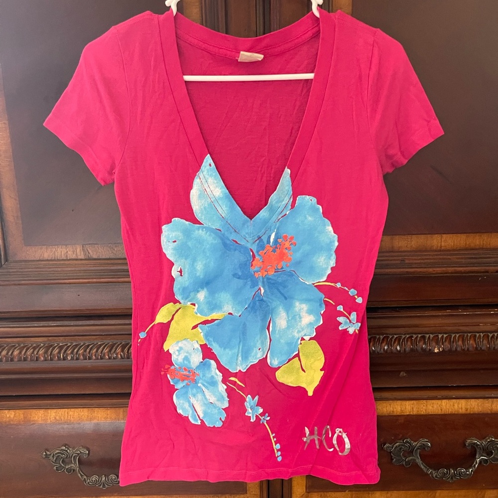 Hollister pink flower shirt